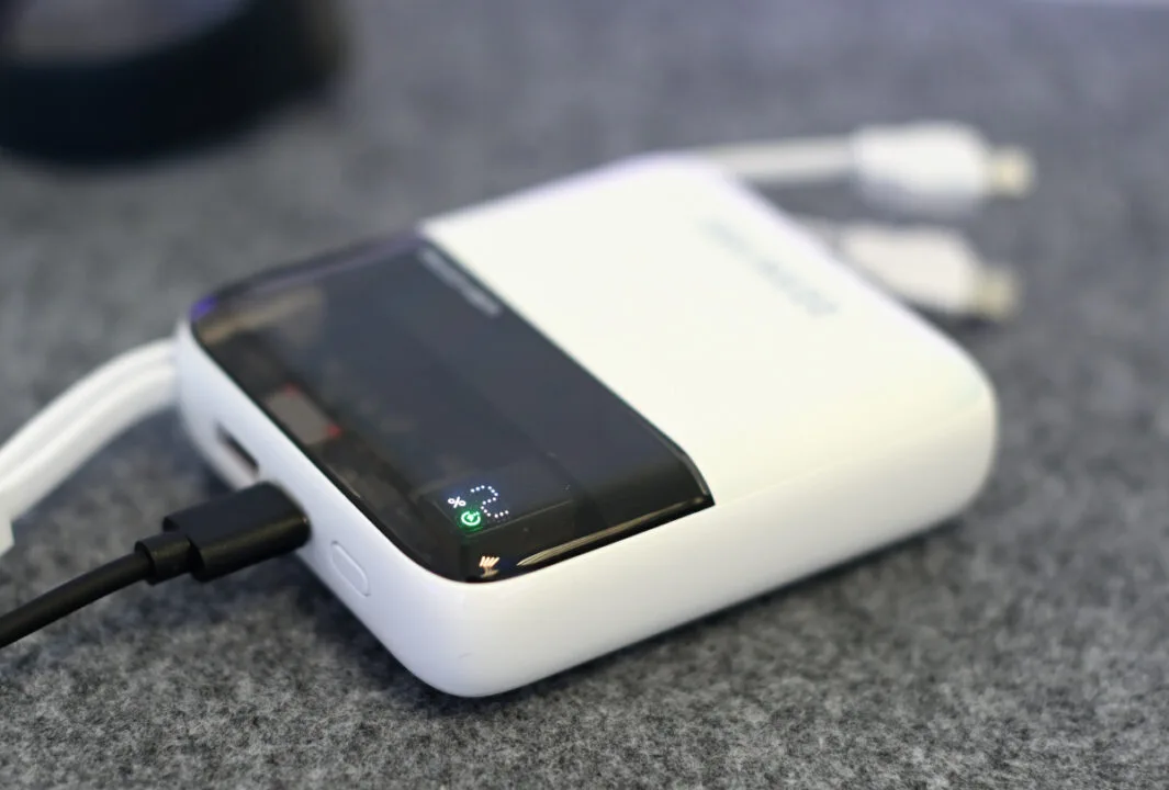 WEKOME WP-309 naładujemy przez USB-C