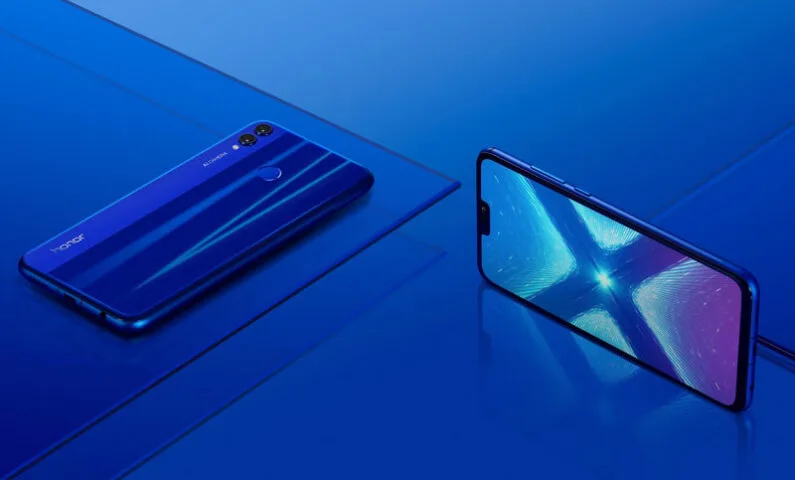 Honor X8 od dziś dostępny w Polsce. Rozsądny smartfon z dużym ekranem i NFC