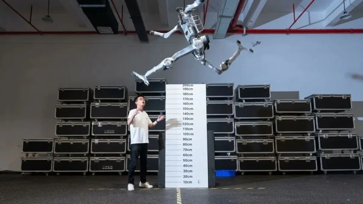 Unitree ma nowego robota. Biegnie szybciej i skacze wyżej niż człowiek