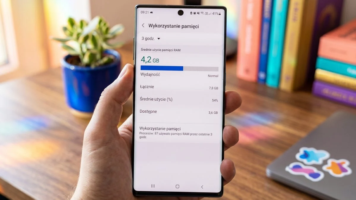 Android ma ukrytą funkcję. Sprawdzisz, która aplikacja używa najwięcej RAM-u