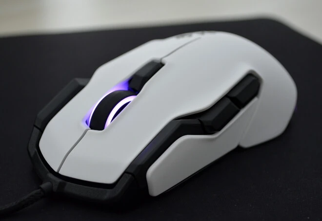 Test myszy Roccat Kova – klasyczna konstrukcja z futurystycznym charakterem