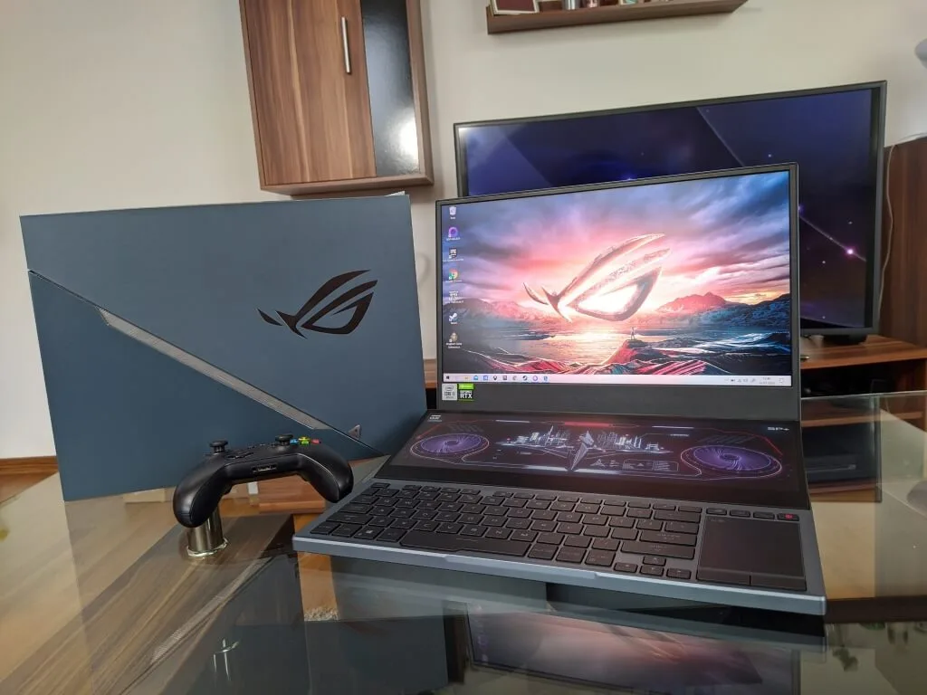 Asus ROG Zephyrus Duo 15 – recenzja. Dwa ekrany i potężny zapas mocy