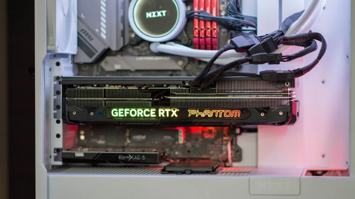 8 kart NVIDIA GeForce RTX 4090 złamie Twoje proste hasełko w 48 minut. Albo szybciej