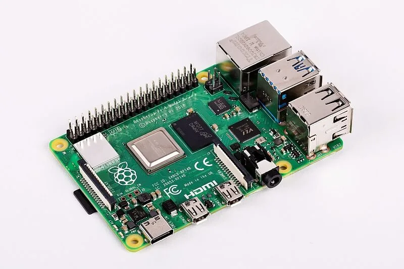 Raspberry Pi 4 już w sprzedaży! Radzi sobie z wideo 4K