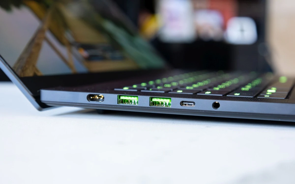 Razer Blade 16 (2025) recenzja