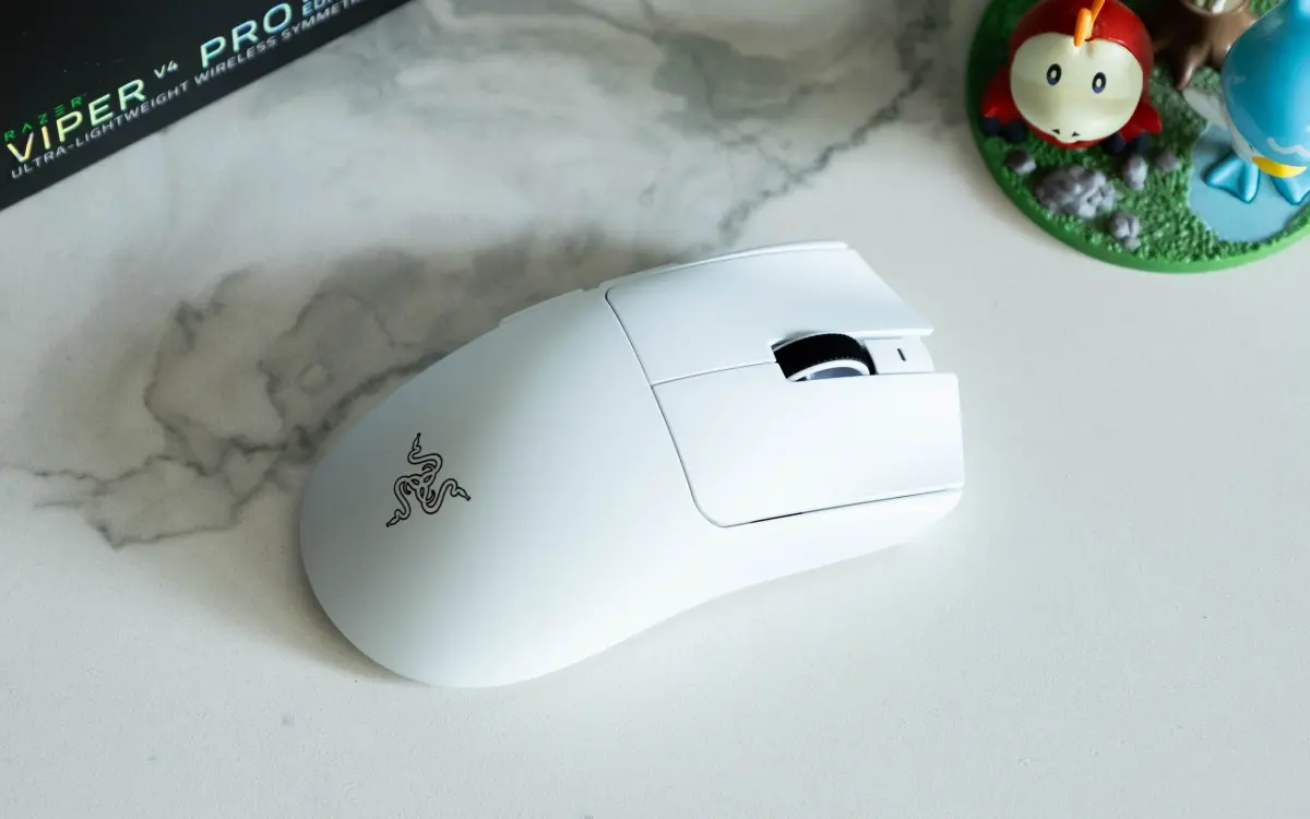 Wyjątkowo precyzyjna i ultralekka mysz, ale nie dla wszystkich. Test Razer Viper V4 Pro