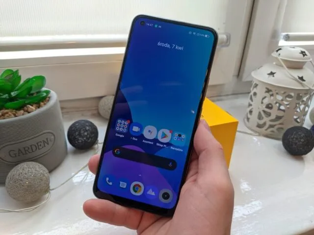 Recenzja Realme 8. Dobrze wyposażony sprzęt za mniej niż 1000 zł