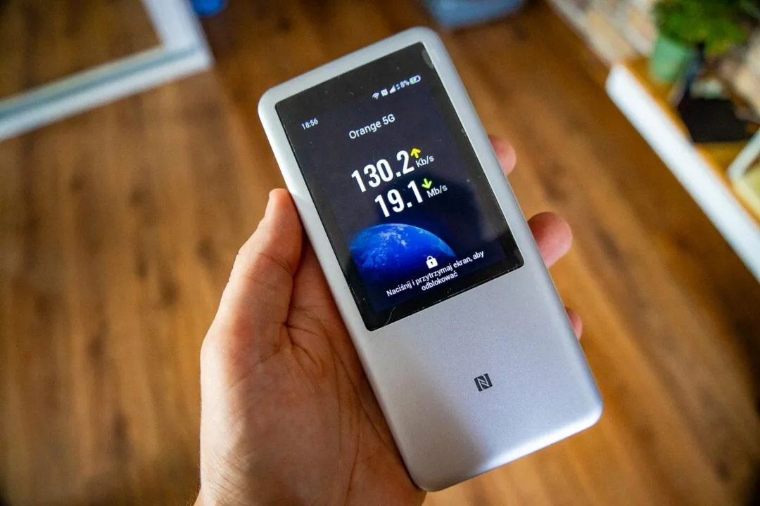 Test routera mobilnego ZTE U60 Pro. Wi-Fi 7, dotykowy ekran i funkcja powerbanku w jednym