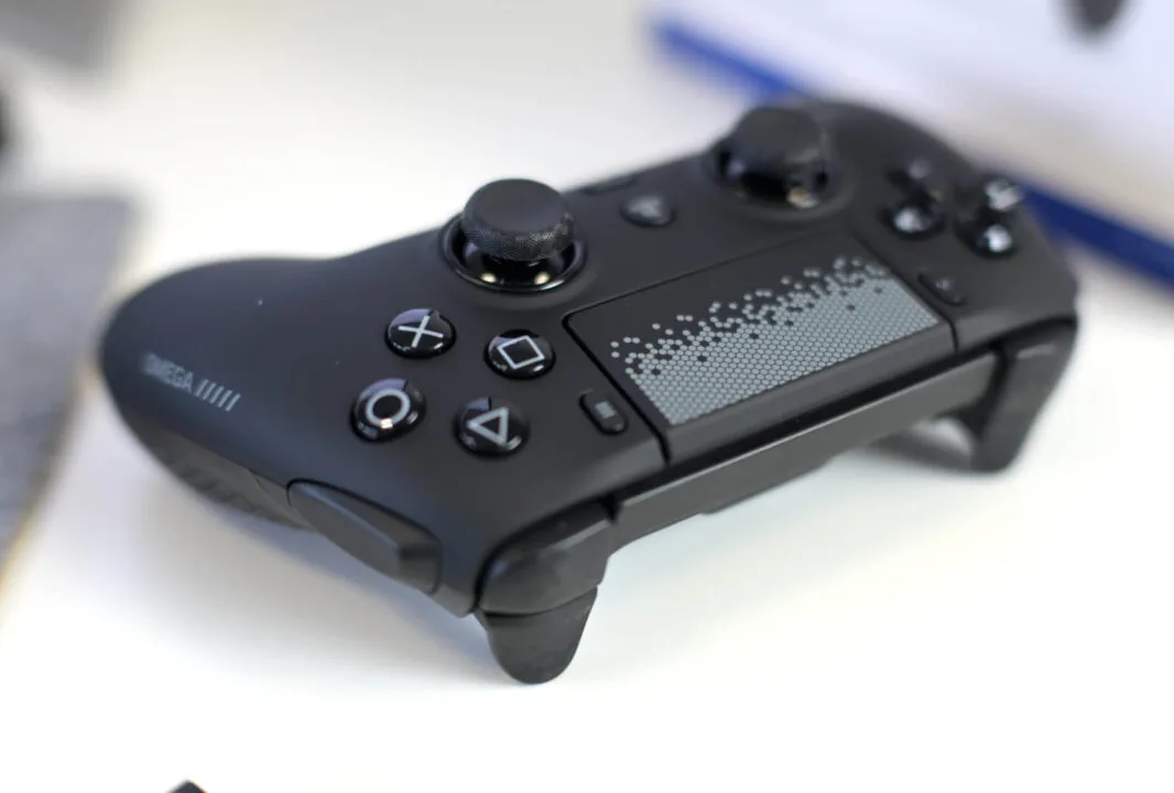 SCUF OMEGA