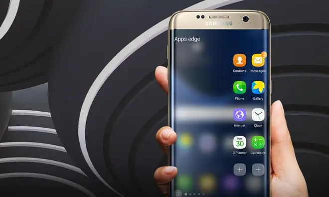 Przedłużona gwarancja i ubezpieczenie wyświetlacza dla posiadaczy Galaxy S7