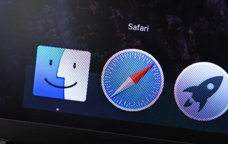 Złośliwe dodatki do przeglądarki Safari zagrażają użytkownikom Maców
