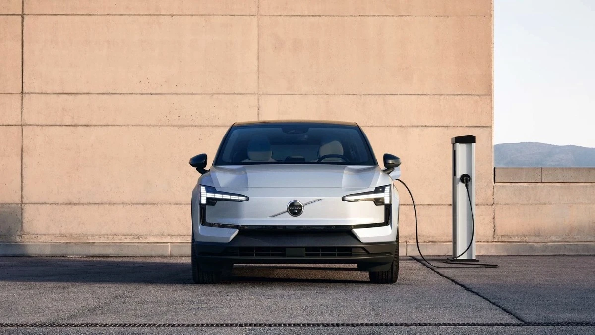 Samochody elektryczne znanej marki wezwane do serwisu. Pilna aktualizacja oprogramowania