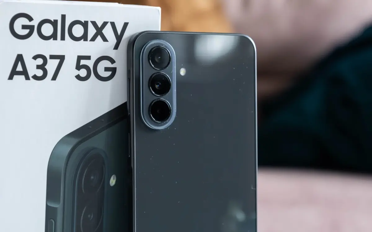 Samsung Galaxy A37
