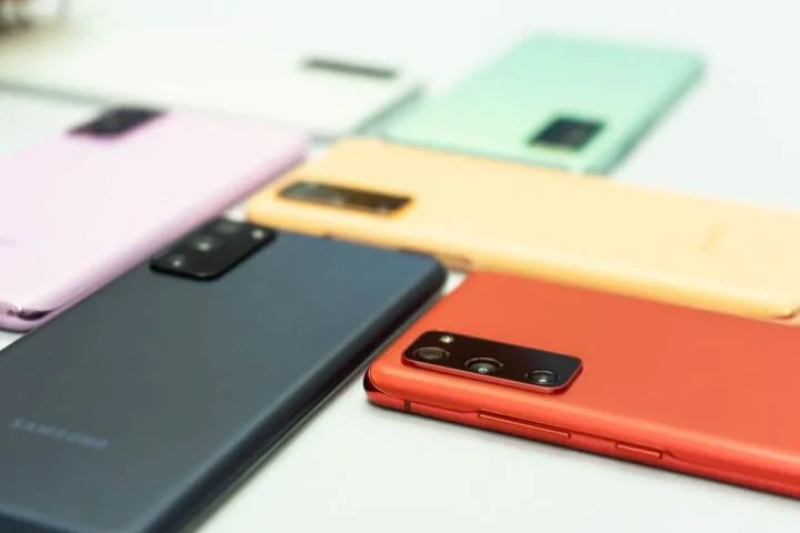 Rozchwytywany Samsung Galaxy z dużą obniżką w T-Mobile. Teraz warto go kupić