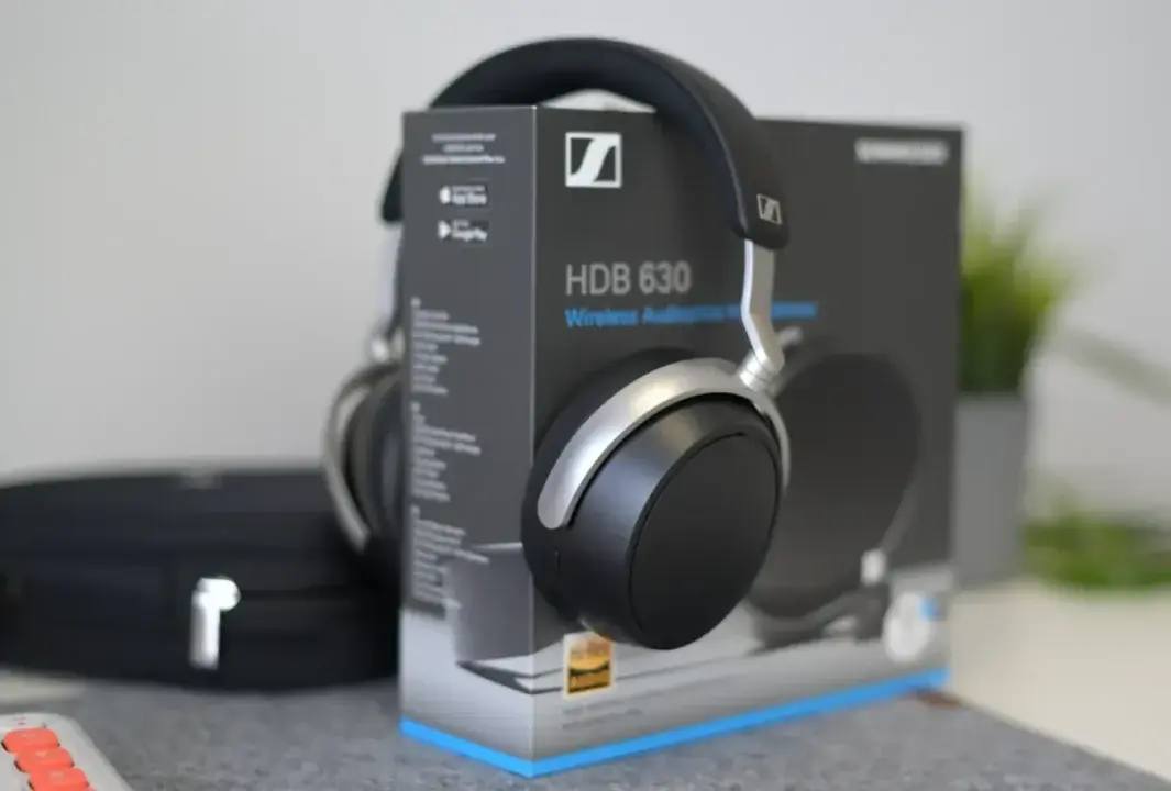 Recenzja Sennheiser HDB 630 – prawdziwy słuchawkowy GOAT