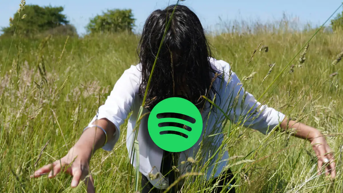 Spotify wskrzesza zmarłych artystów. AI generuje nowe piosenki