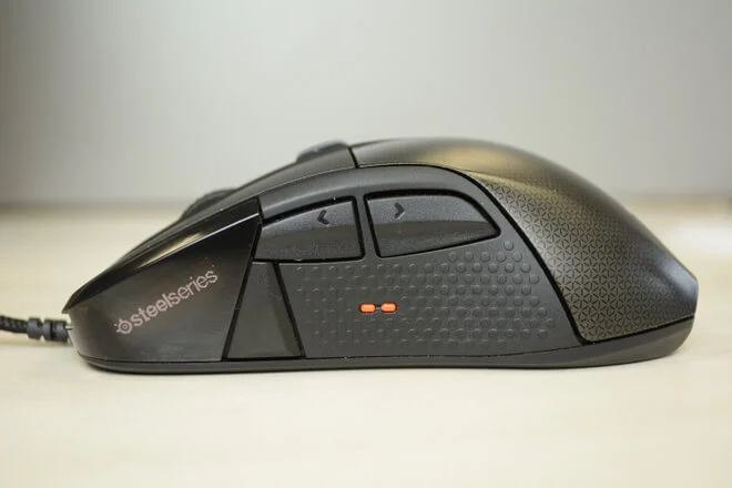 SteelSeries Rival 700 – test modularnej myszy z wyświetlaczem OLED