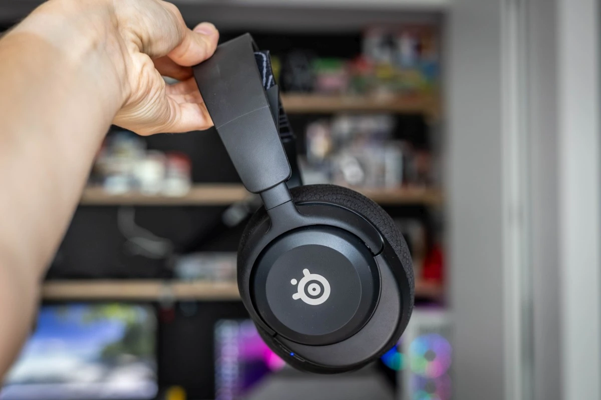 Steelseries Arctis Nova 5