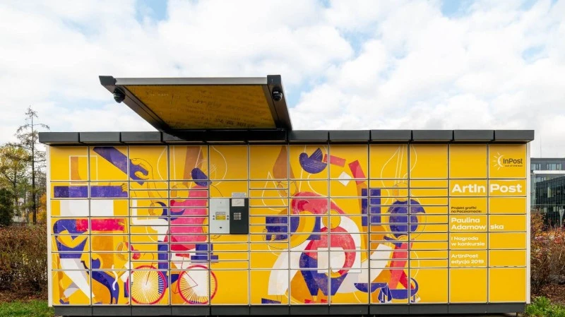 Jesteś niski i masz problem z odebraniem przesyłki? Paczkomaty rozwiążą ten problem
