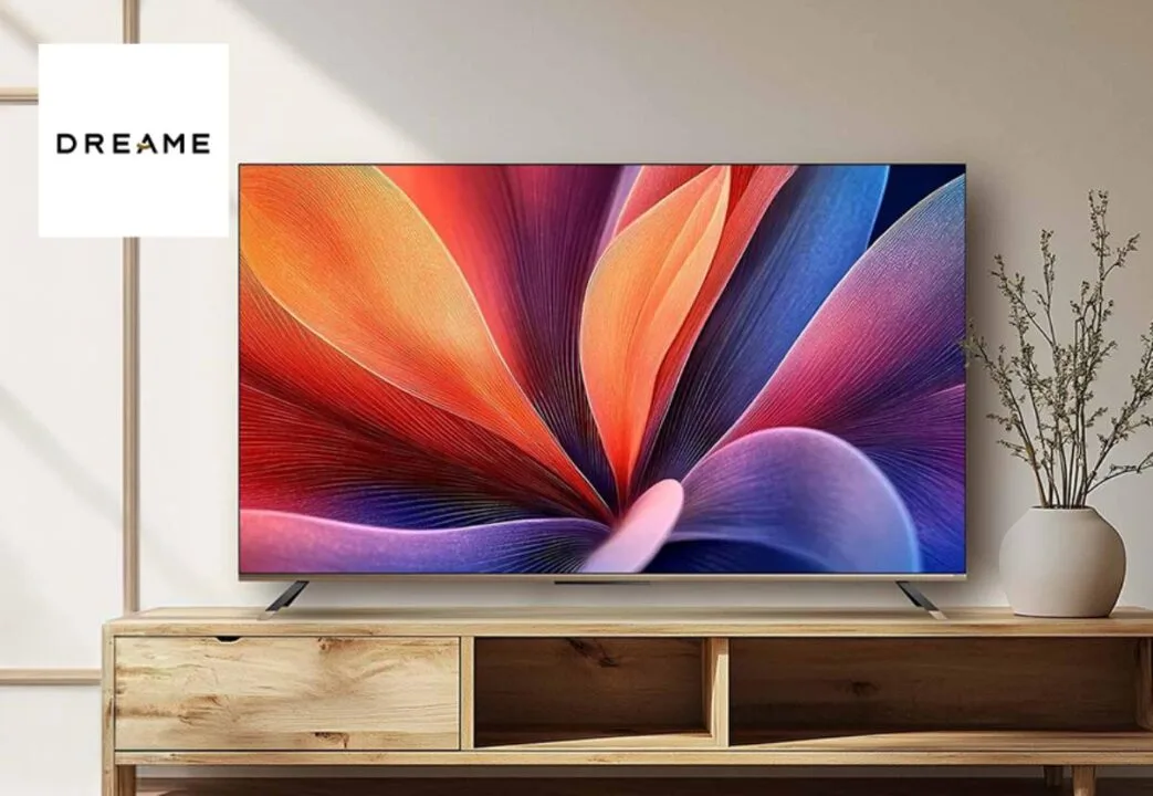 Telewizor Dreame oferuje technologię QLED+ i wsparcie dla Dolby Vision. Źródło: Biedronka