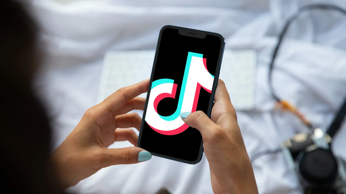 Godzina dziennie na TikToku i ani minuty dłużej. Nowe ograniczenia w Polsce