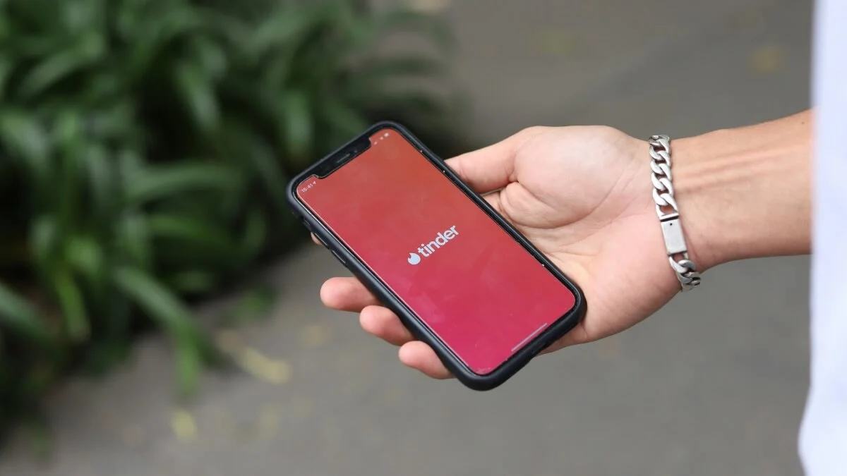 Tinder szokuje. Miłość znajdziesz dopiero po zeskanowaniu twarzy