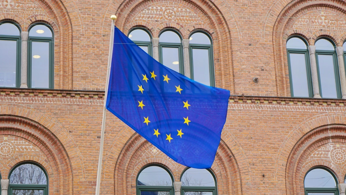 Apple ukarane. Unia Europejska żąda 500 milionów euro