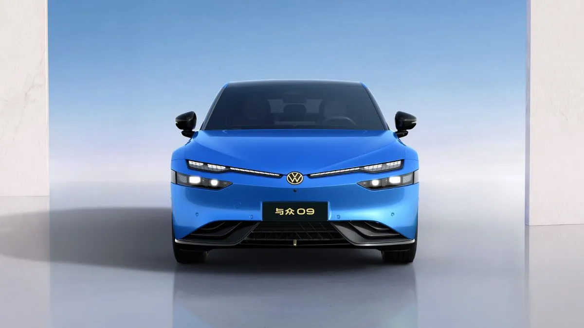 Volkswagen ID. UNYX 09 - przód.