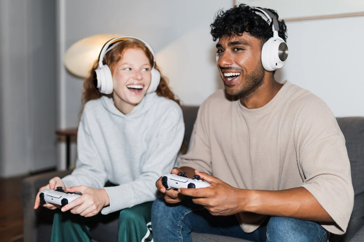 White Nova Pro Wireless White cena