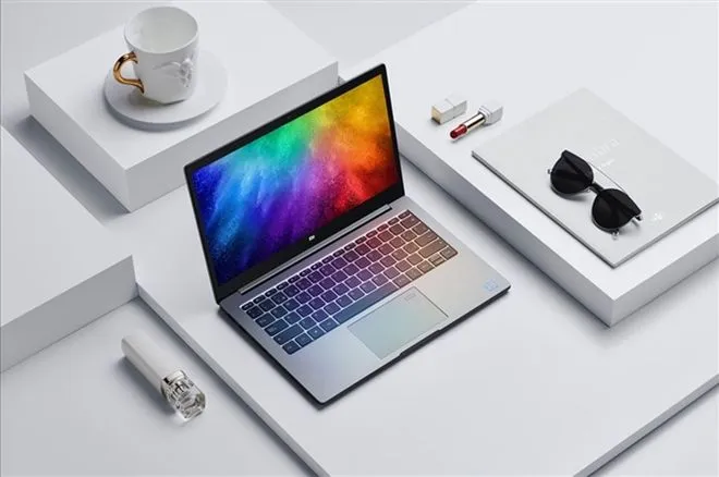 Xiaomi Mi Notebook Air trafia do Europy