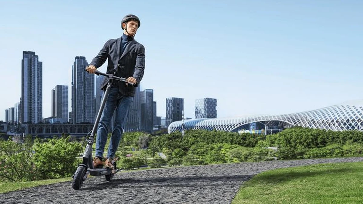 Hulajnoga Xiaomi Electric Scooter 4 Ultra ma zdumiewający zasięg, naprawia się sama