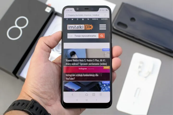 Wyciekły polskie ceny Xiaomi Mi 8. Flagowiec za rozsądne pieniądze!