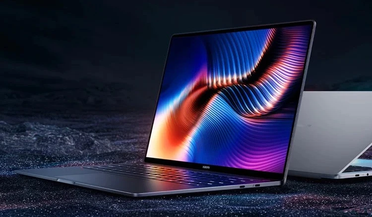 Xiaomi Mi Laptop Pro z ekranem OLED rzuca wyzwanie MacBookowi Apple