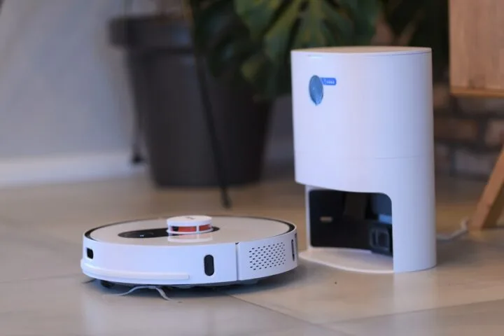 Robot sprzątający ROIDMI Eve Plus w kuszącej promce. Posprząta za Ciebie podłogi i dywany