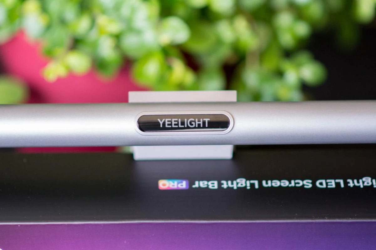 Yeelight Screen Light Bar Pro RGB – recenzja. Lampa na monitor, która ma sens