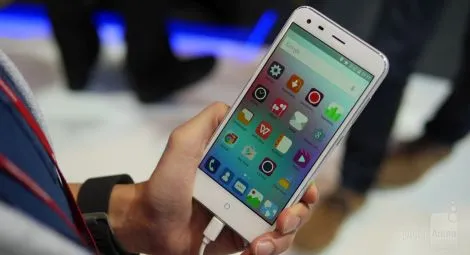 Premiera ZTE Blade S6 Plus w serwisie eBay