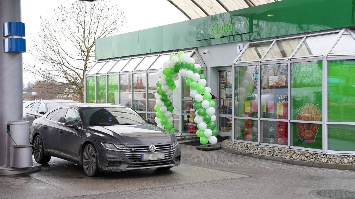 Kolejna Żabka dla zmotoryzowanych otwarta