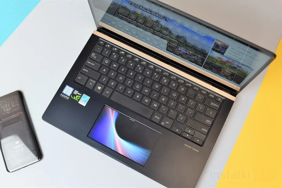 Asus ZenBook Pro 14 (UX480) – test laptopa z dodatkowym ekranem w touchpadzie