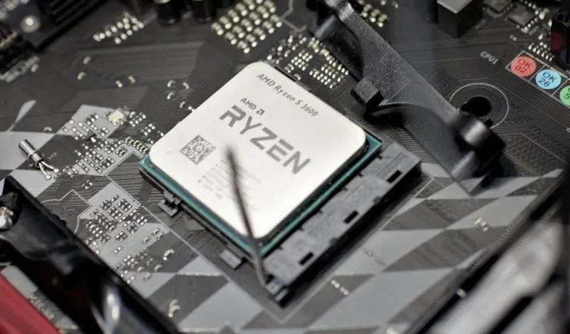 AMD goni Intela! Procesory AMD już z 12-procentowym wzrostem popularności