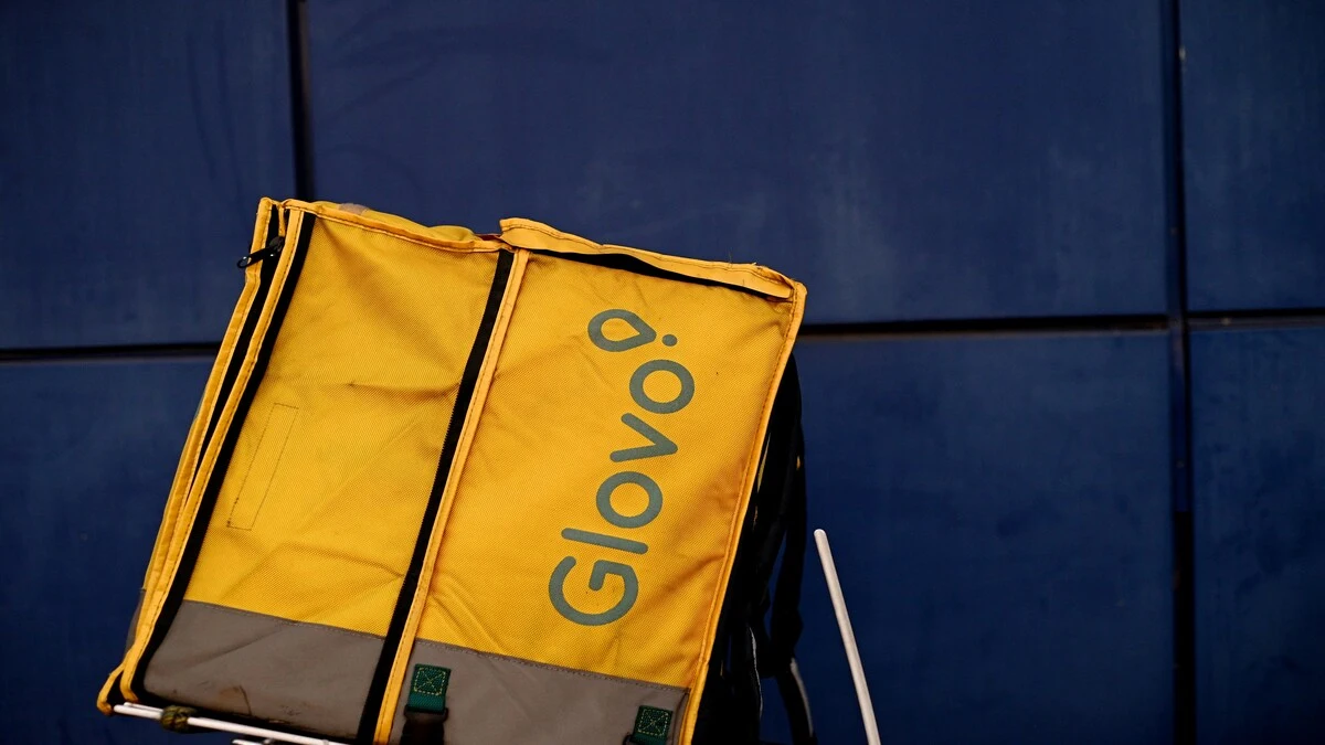 Elektronika z dostawą jak pizza. MediaMarkt trafia do Glovo