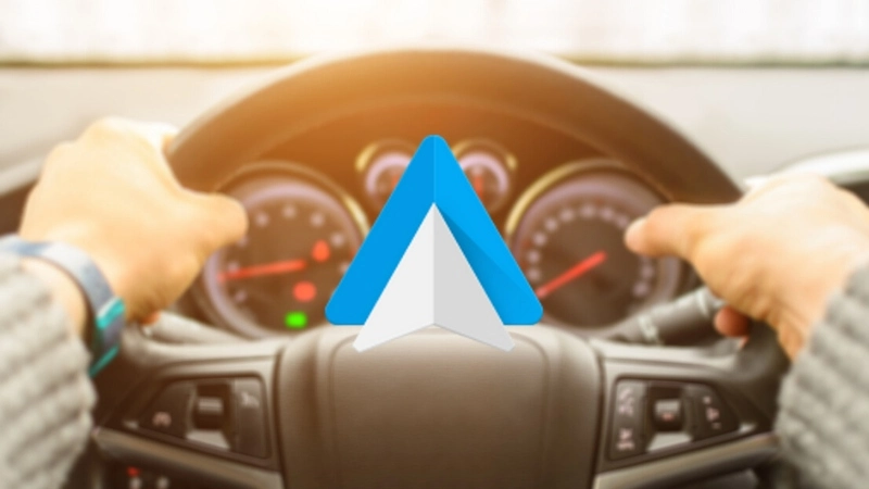 Houston, mamy problem. Android 11 nie lubi się z Android Auto