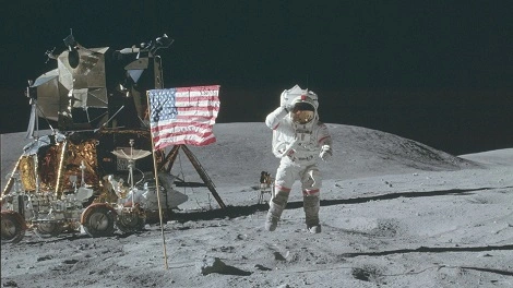 NASA opublikowała tysiące zdjęć z lądowania na Księżycu