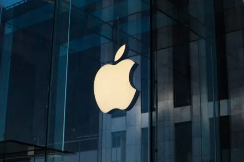 Apple każe pracownikom nosić kamery, żeby uniknąć wycieków