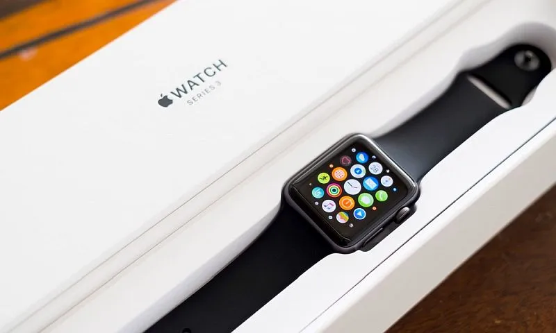 Pękające ekrany w zegarkach Apple Watch – jest reakcja Apple