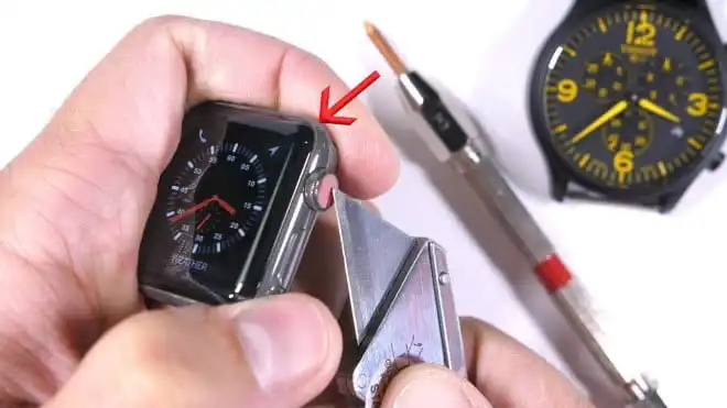 Szafirowe szkło w nowym Apple Watch rysuje się tak samo jak zwykły ekran?