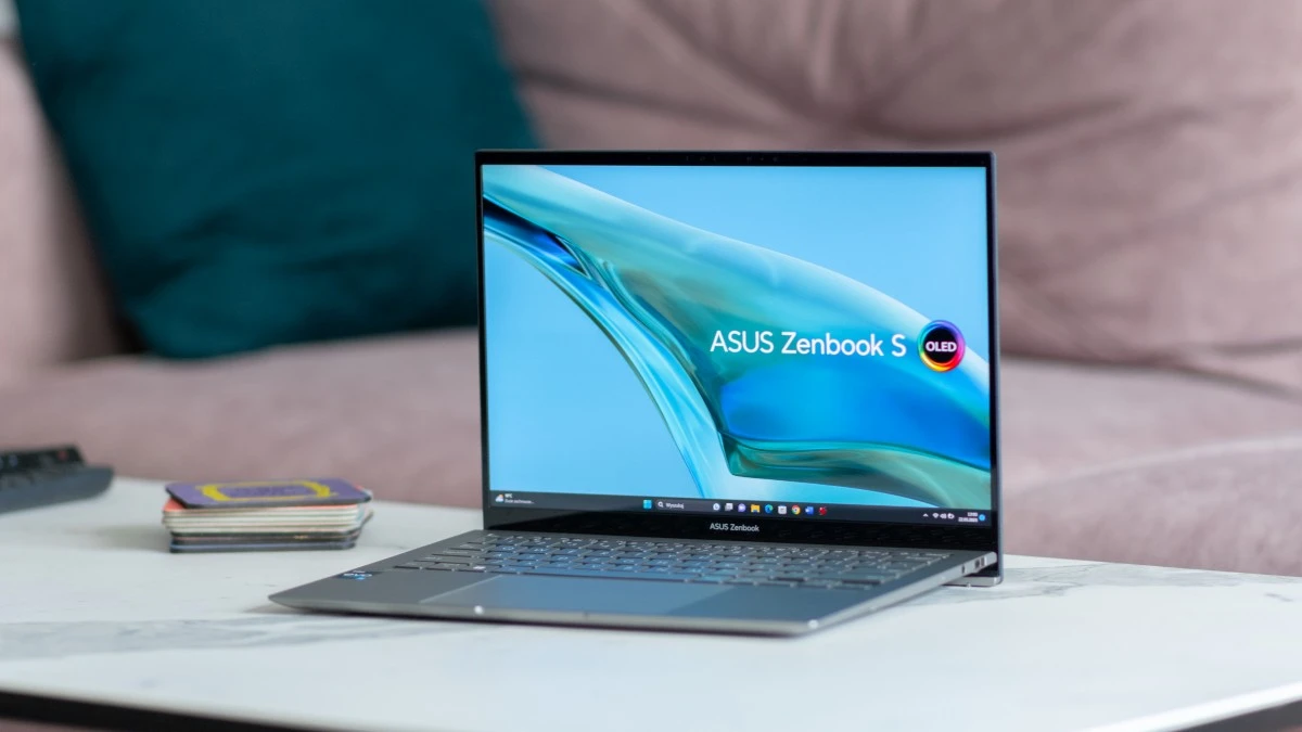 Asus Zenbook S 13 OLED 2023 – recenzja. Szczególnie smukły ultrabook