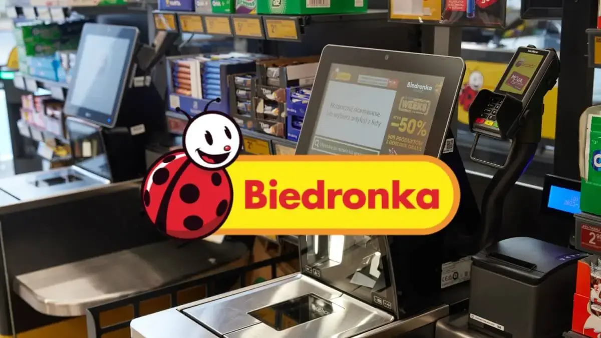 Biedronka: kup wideorejestrator w promocji, a smartwatch dostaniesz za 1 zł