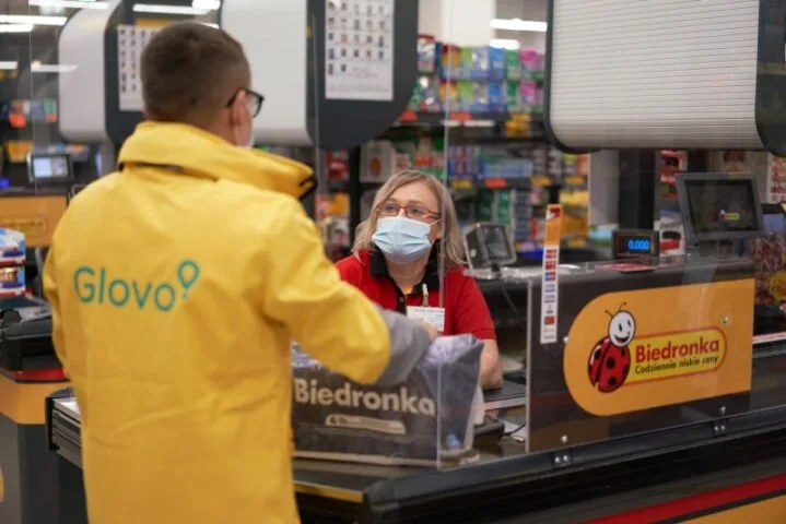 Zakupy w Biedronce bez wychodzenia z domu, teraz w 15 minut. Sprawdź, czy jesteś w zasięgu