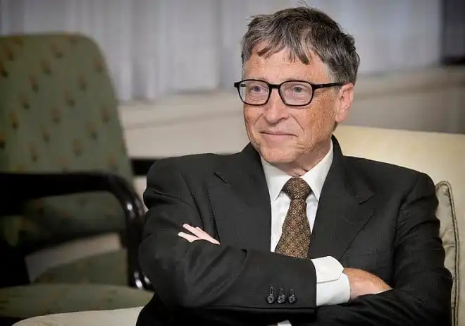 Bill Gates twierdzi, że roboty powinny płacić podatki