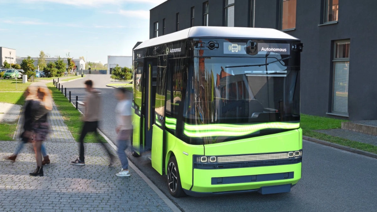 Idziesz na cmentarz, a tam autobus bez kierowcy. Nie uciekaj, wsiądź